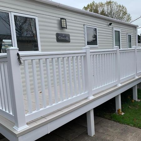 New 2 Bed Holiday Home With Decking In Rockley Park Dorset Near The Sea Lytchett Minster Экстерьер фото